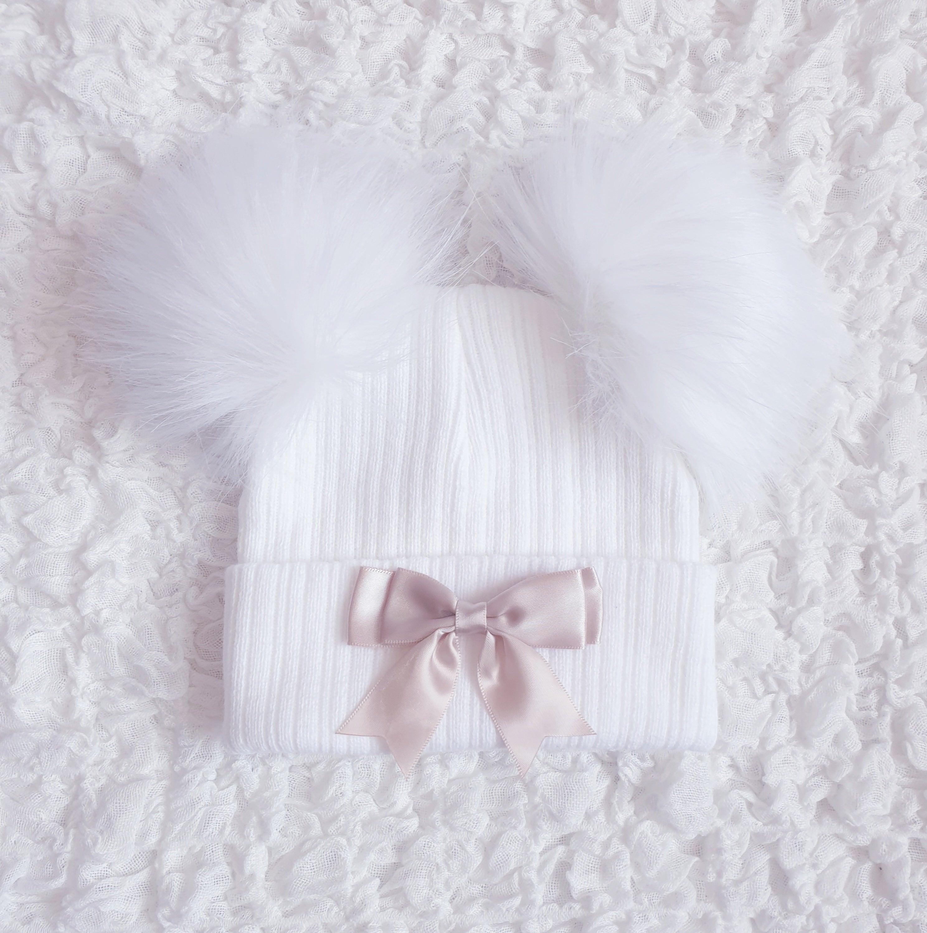 White Double Pom Hat with Beige Bow – Little Bon's Boutique