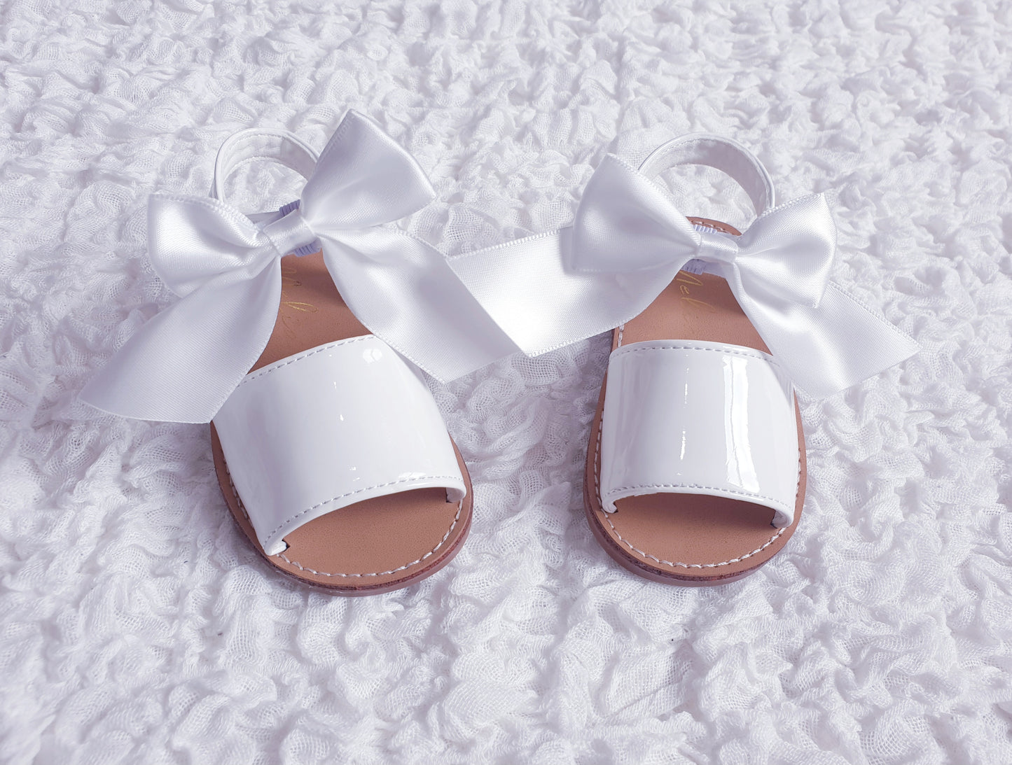 Girls White Bow Sandals