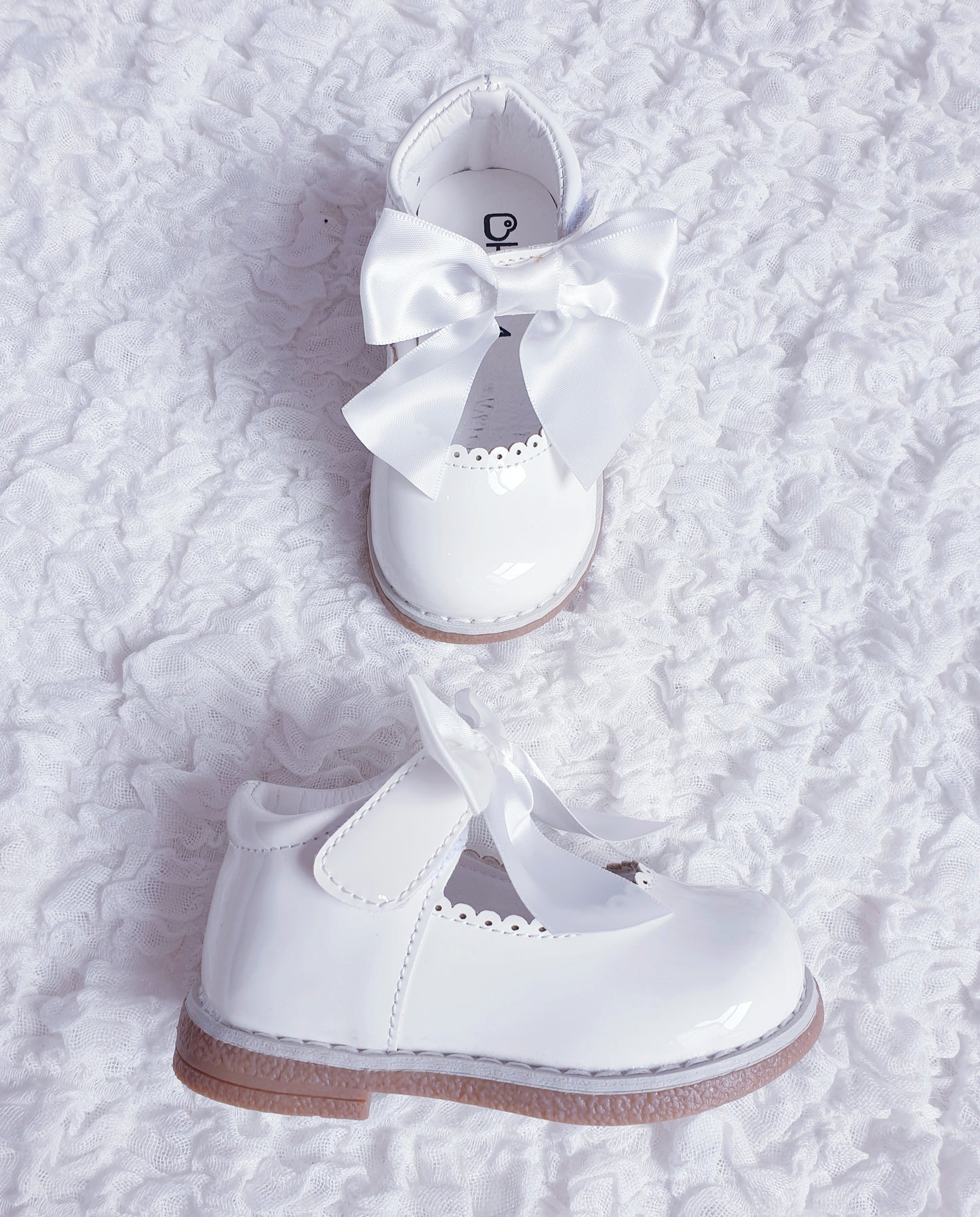 White Bow Shoes