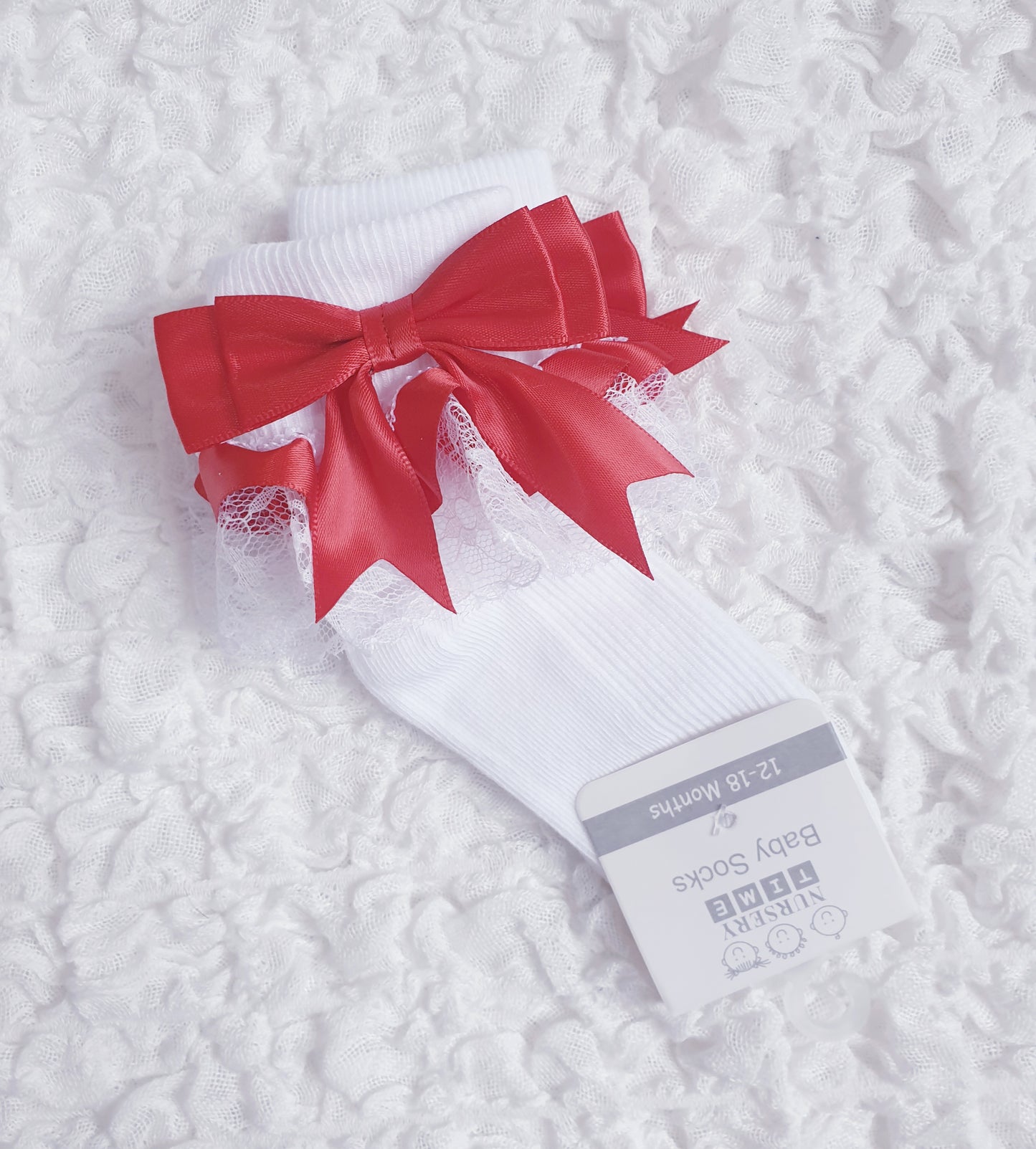 Frilly Ankle Bow Socks