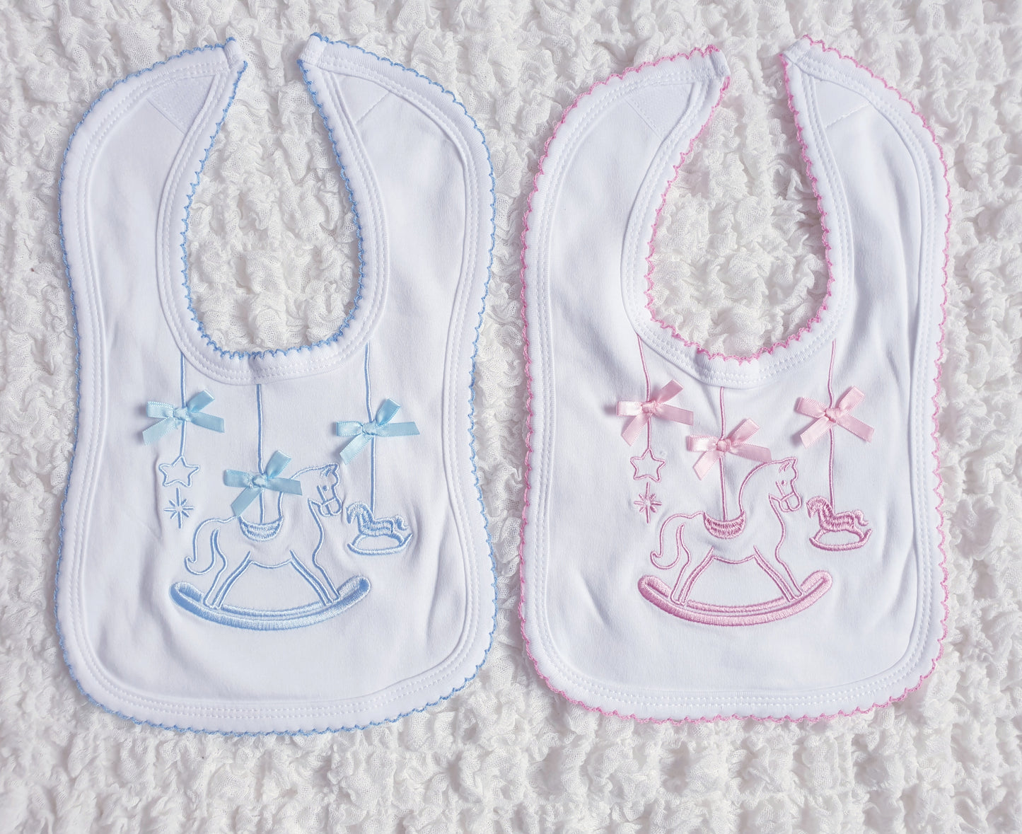 Baby Boys/Girls Rocking Horse Bib Blue/Pink