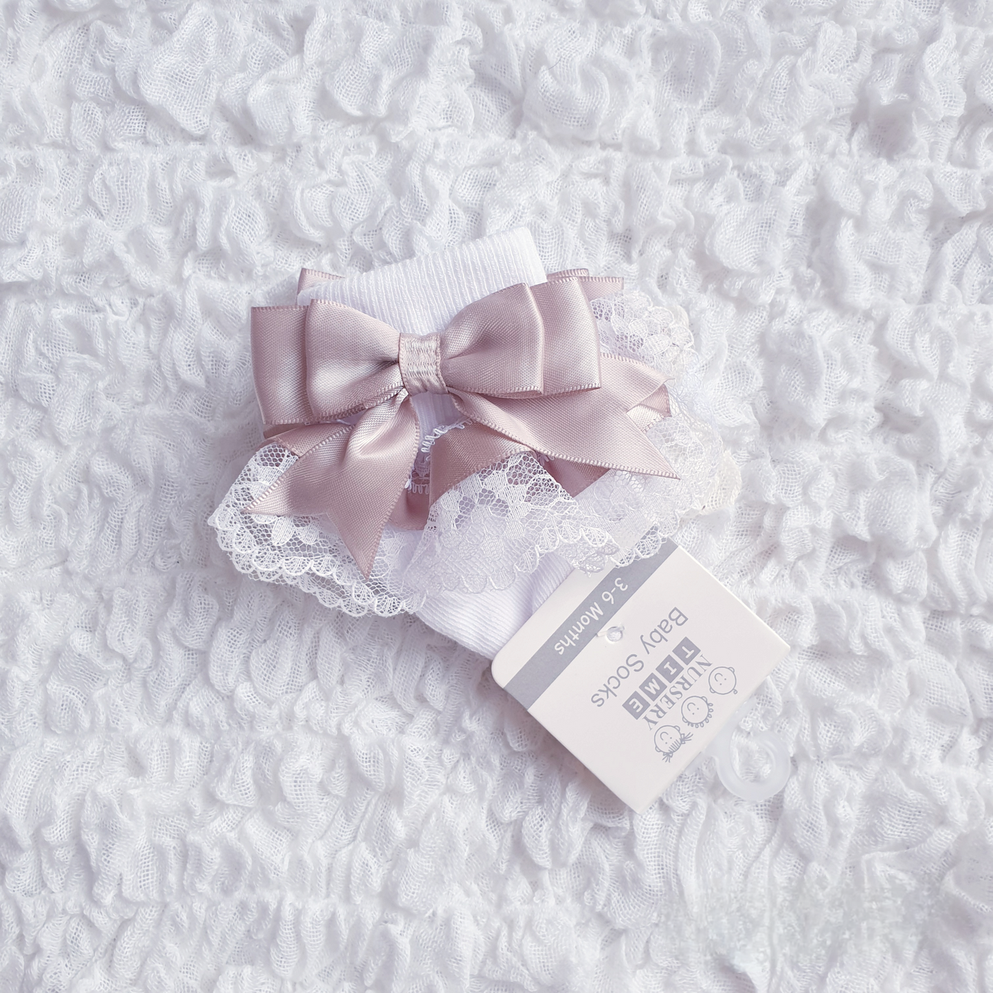 Frilly Ankle Socks Beige Bow